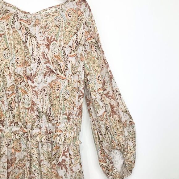 Main Strip Cream Paisley Flounce Skirt Boho Peasant Mini Dress with undershorts - Picture 7 of 16